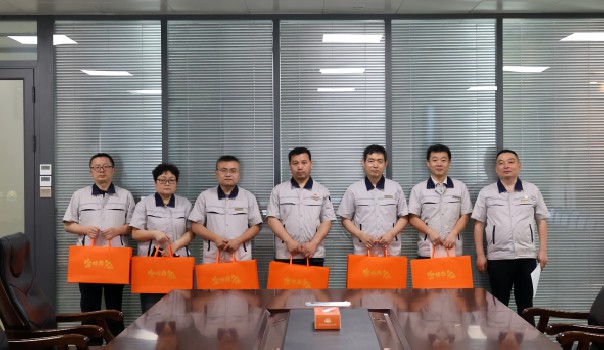 暖心助考 為夢(mèng)護(hù)航——城投設(shè)計(jì)公司工會(huì)舉辦職工子女中、高考座談會(huì)